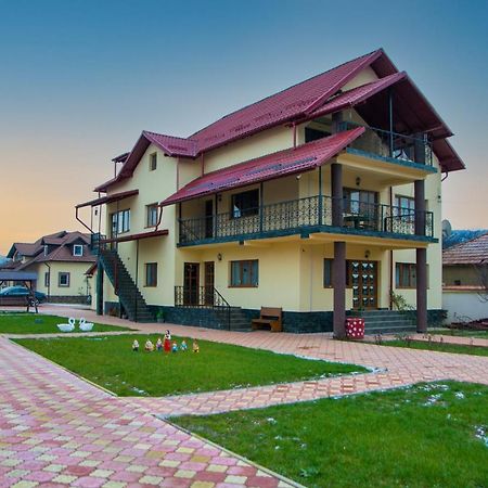 Apartamento Casa Stefania 1 Călimăneşti Exterior foto